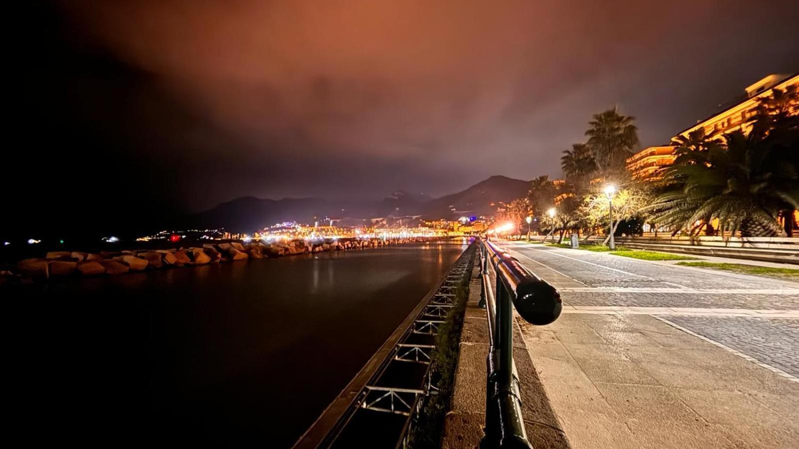 Reginella Guest House Salerno Zewnętrze zdjęcie