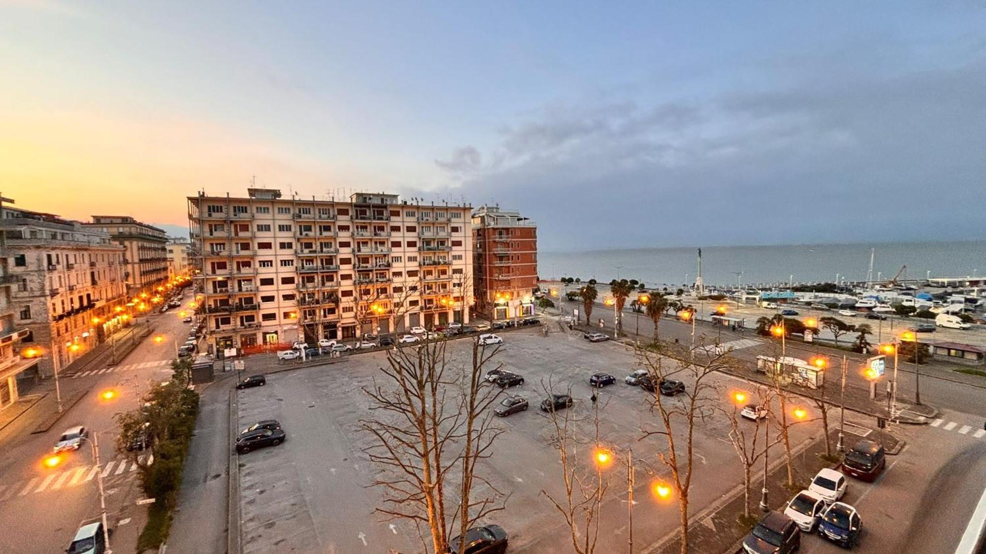 Reginella Guest House Salerno Zewnętrze zdjęcie